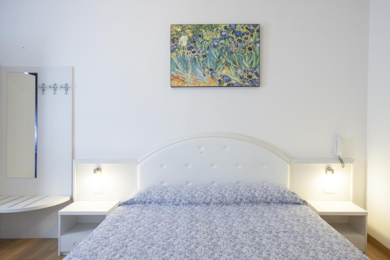 Hotel Amalfi Mailand Zimmer foto